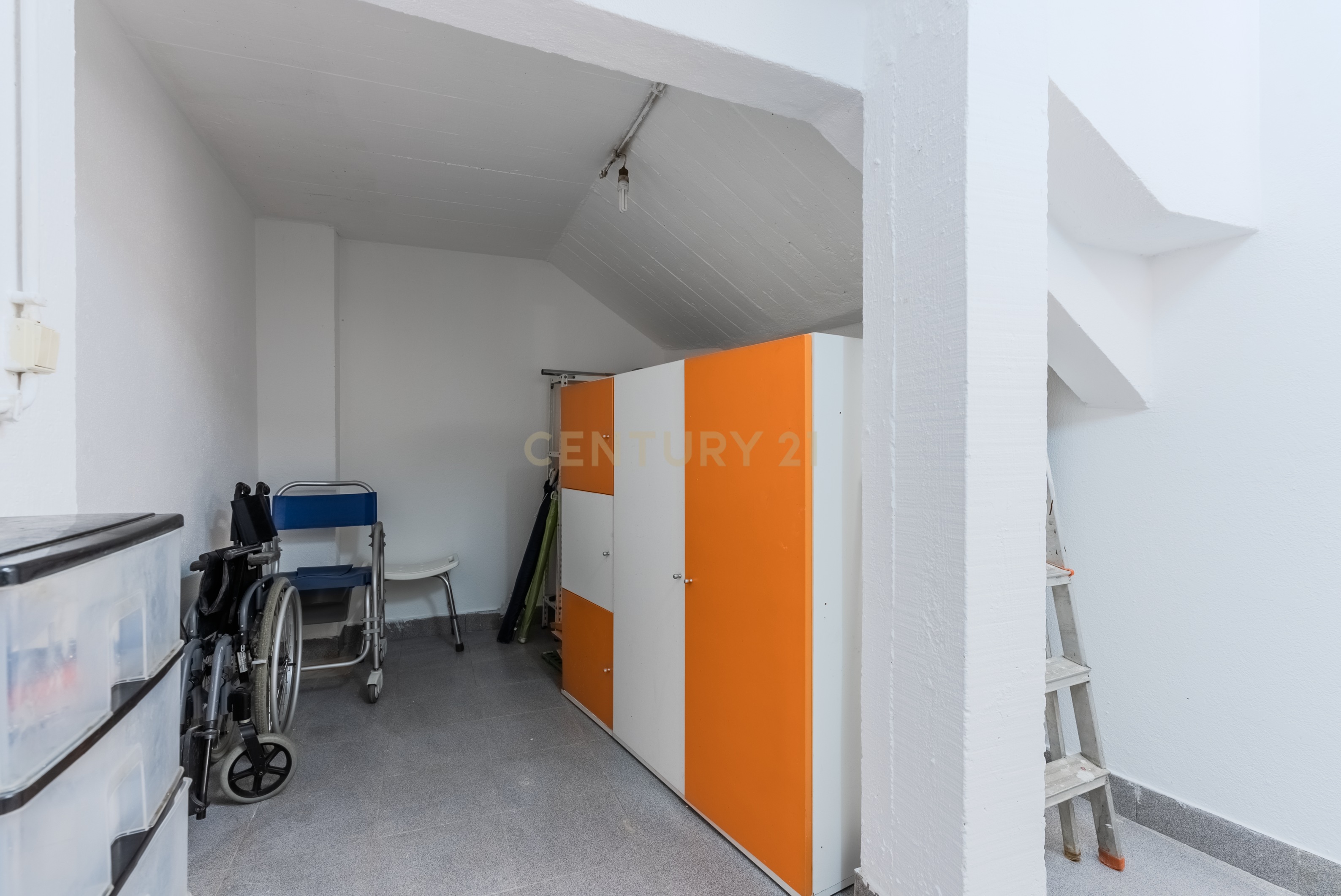Apartamento T3 à venda na Ericeira, com vista mar e localização privilegiada. - Image 30