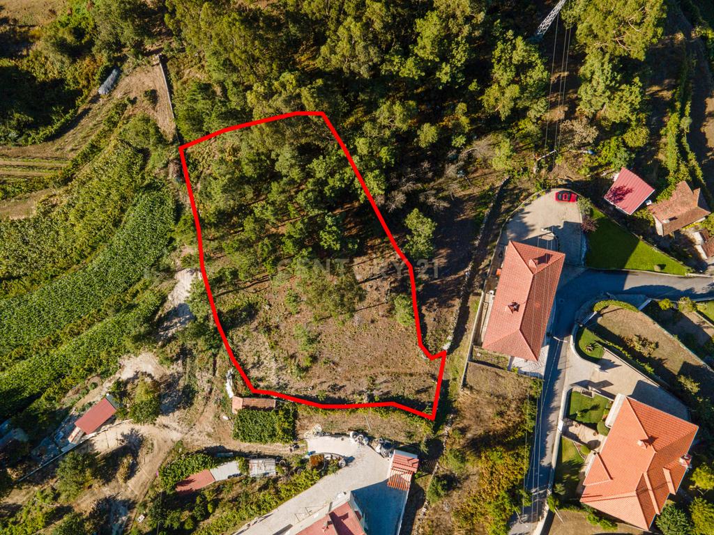 Terreno Rustico em zona de construção - Image 1