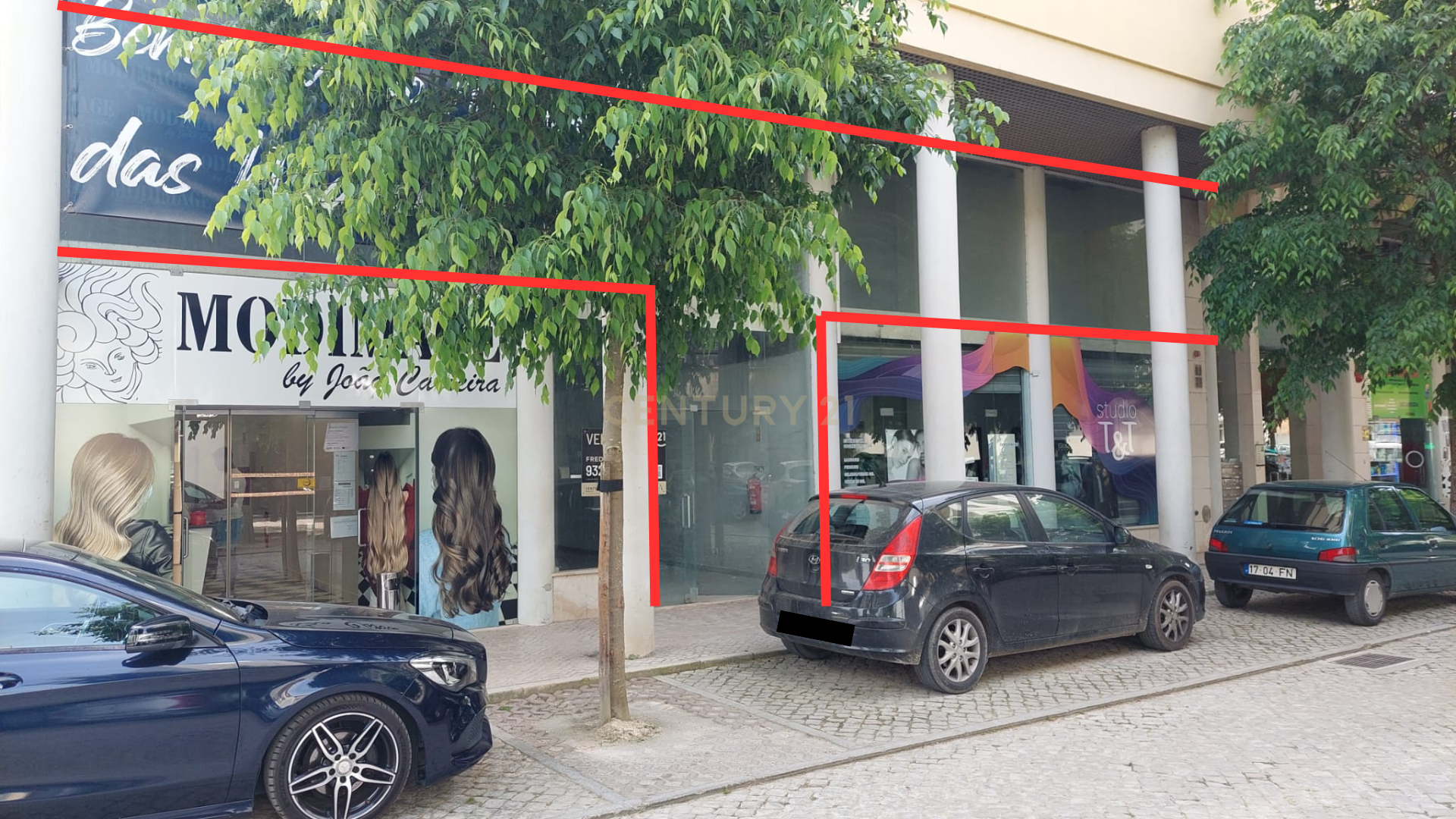Comércio ou serviços com 140 m2 no CENTRO DE RIO MAIOR - Image 1