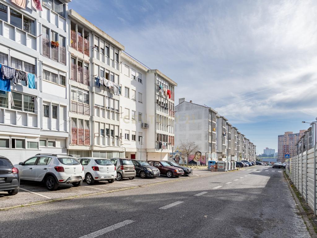 T4 Marvila - Image 1