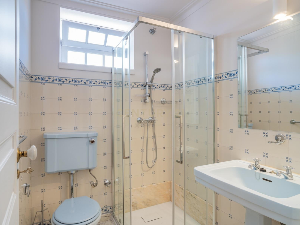 Casa Senhorial com 975 m2 em Amares, Braga - Image 27