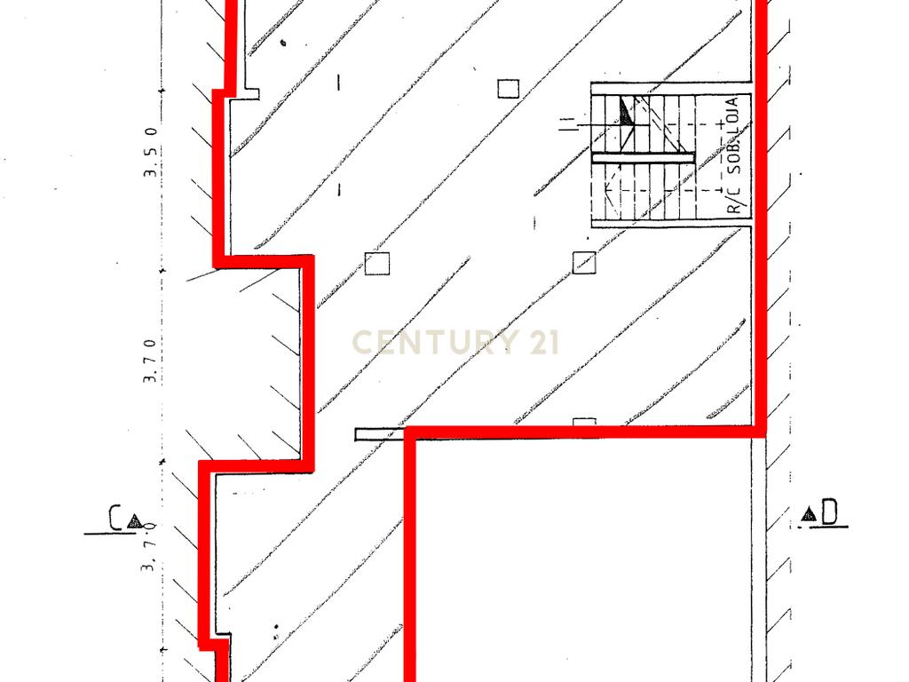 Loja localizada no bairro de Santa Eugénia, em Viseu, bom  investimento! - Image 6