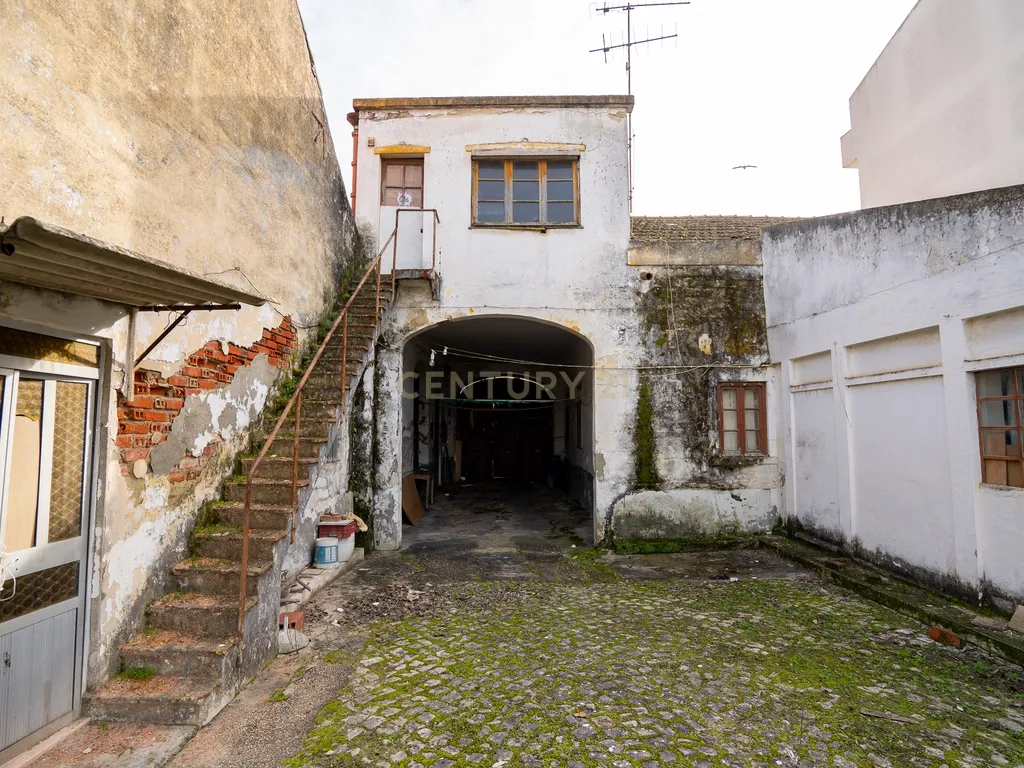 Terreno urbano com Edifício no Montijo para Habitação de 2432 m2 - Image 20