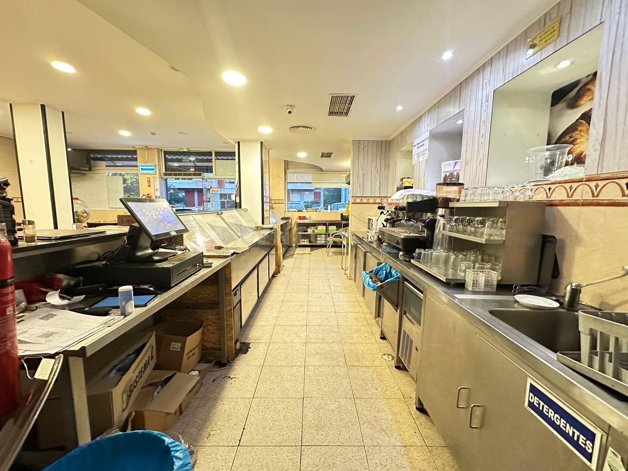 Restaurante para Trespasse em Odivelas - Localização privilegiada, apenas a 5 minutos do Metro - Image 10