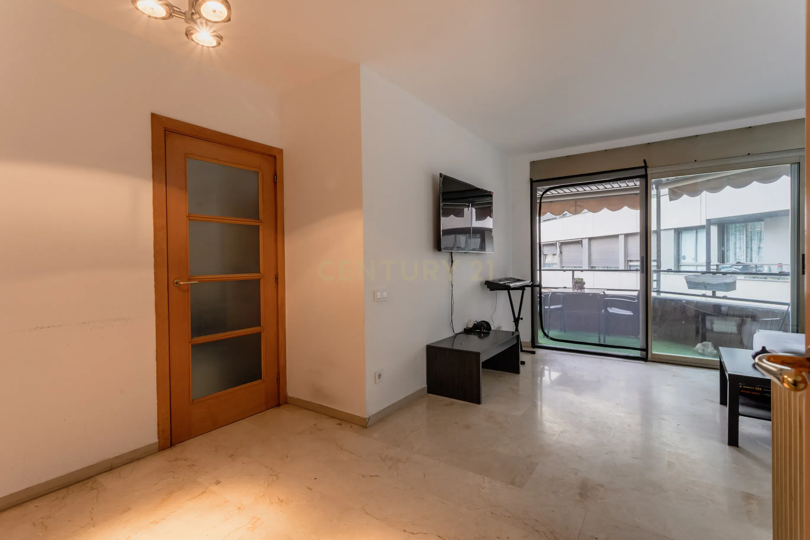 undefined - Image 4