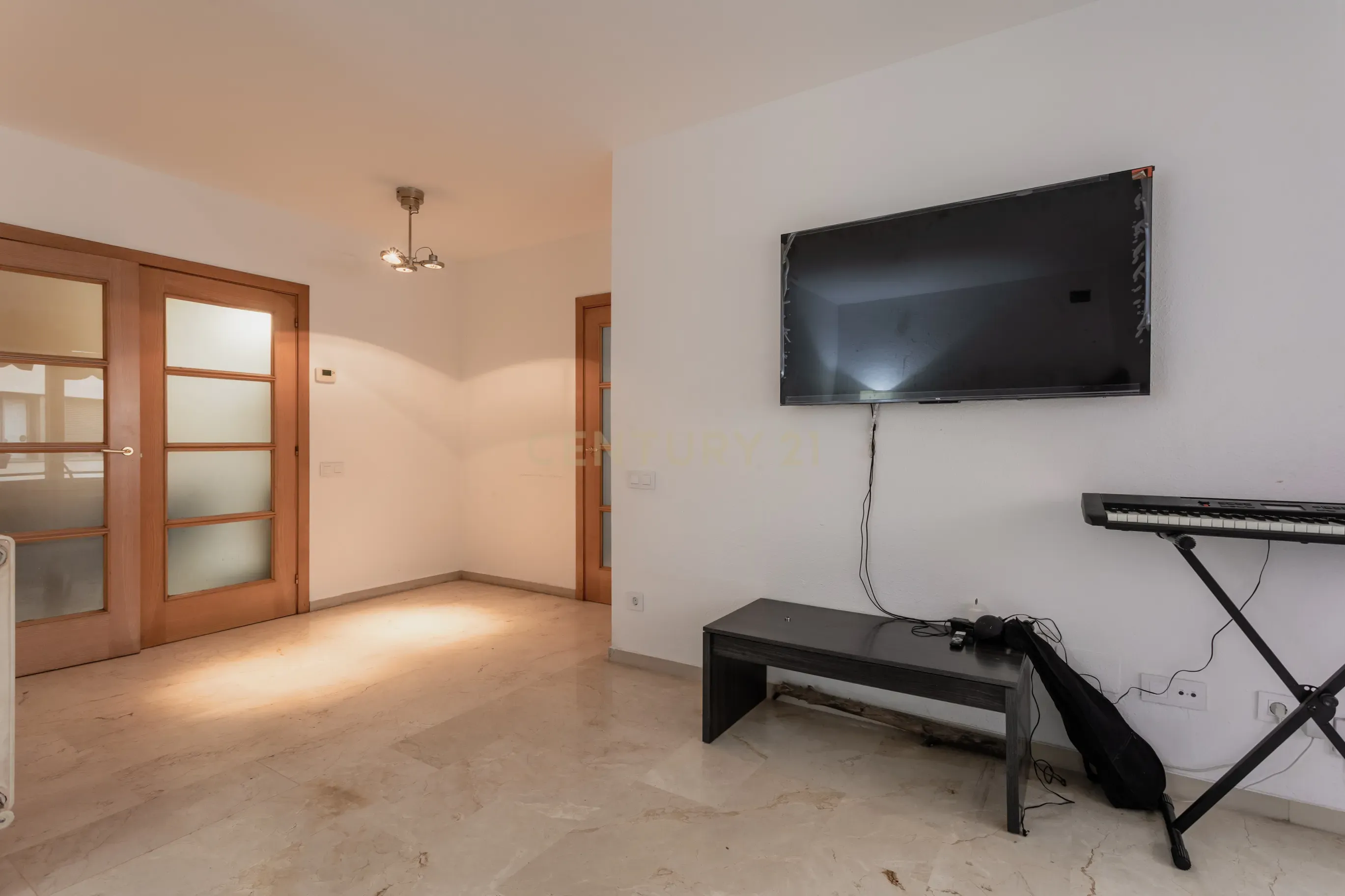 undefined - Image 6