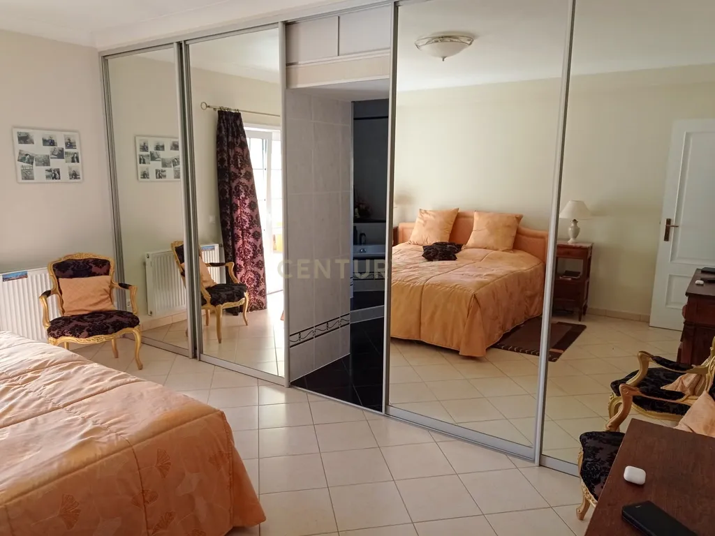 Moradia com Piscina, 4 Quartos, Espiche, Lagos - Image 4