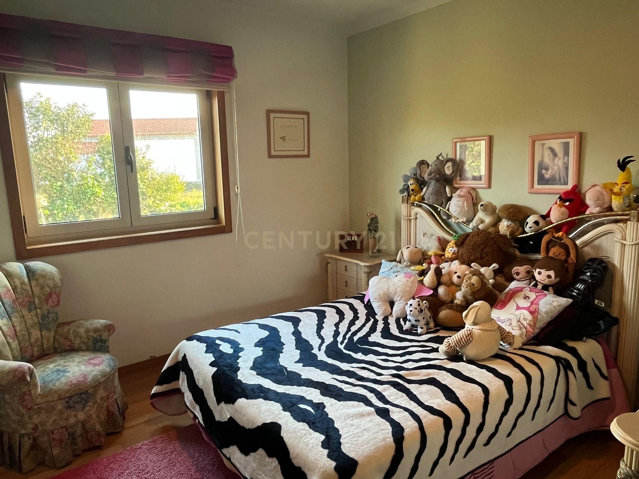 Moradia Térrea com Terreno de 7 343 em Gandra, Esposende - Image 30