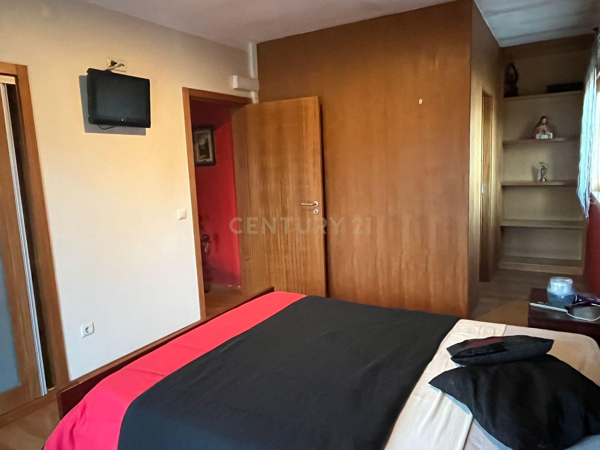 Moradia Térrea com Terreno de 7 343 em Gandra, Esposende - Image 31