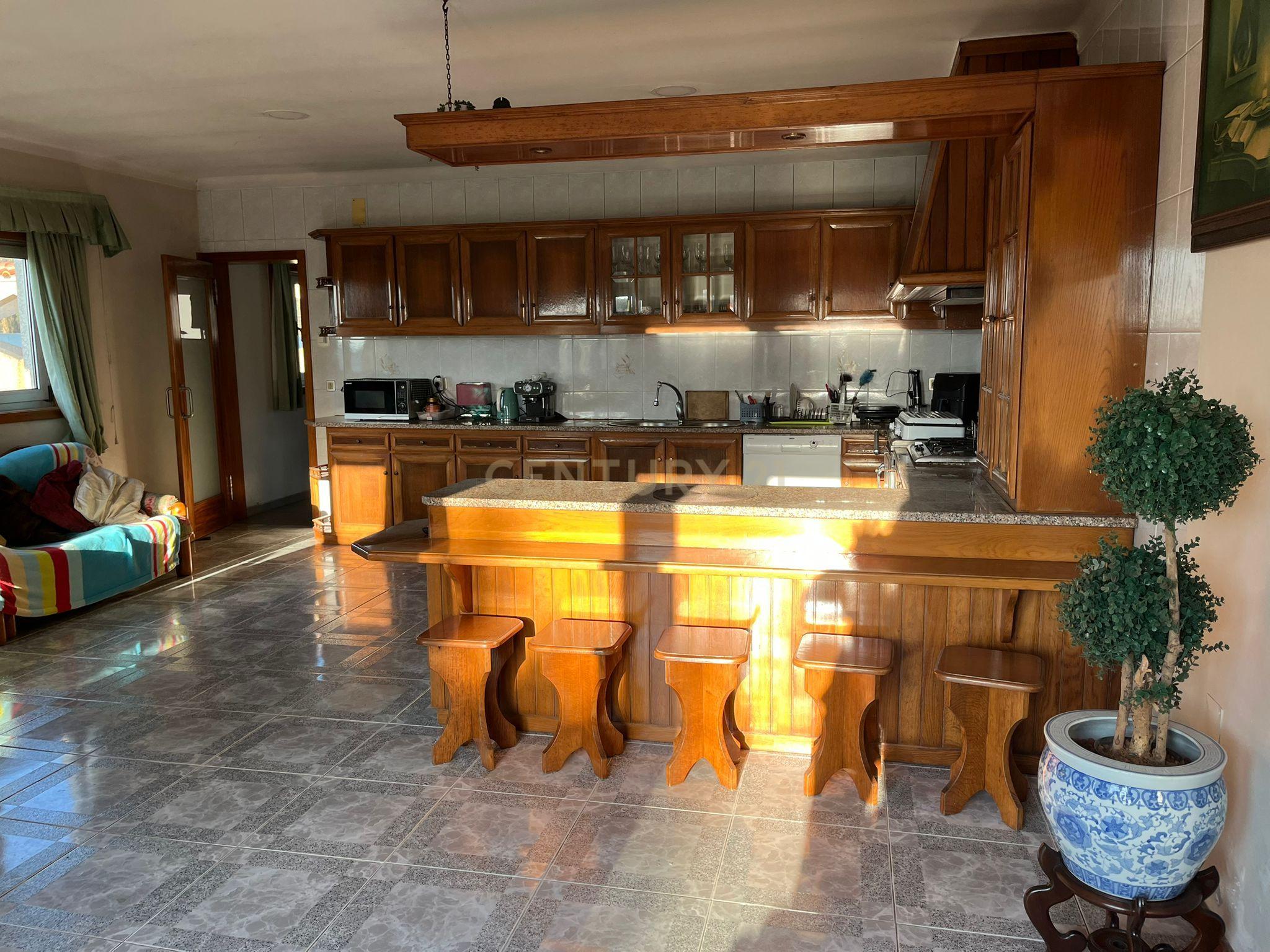 Moradia Térrea com Terreno de 7 343 em Gandra, Esposende - Image 35