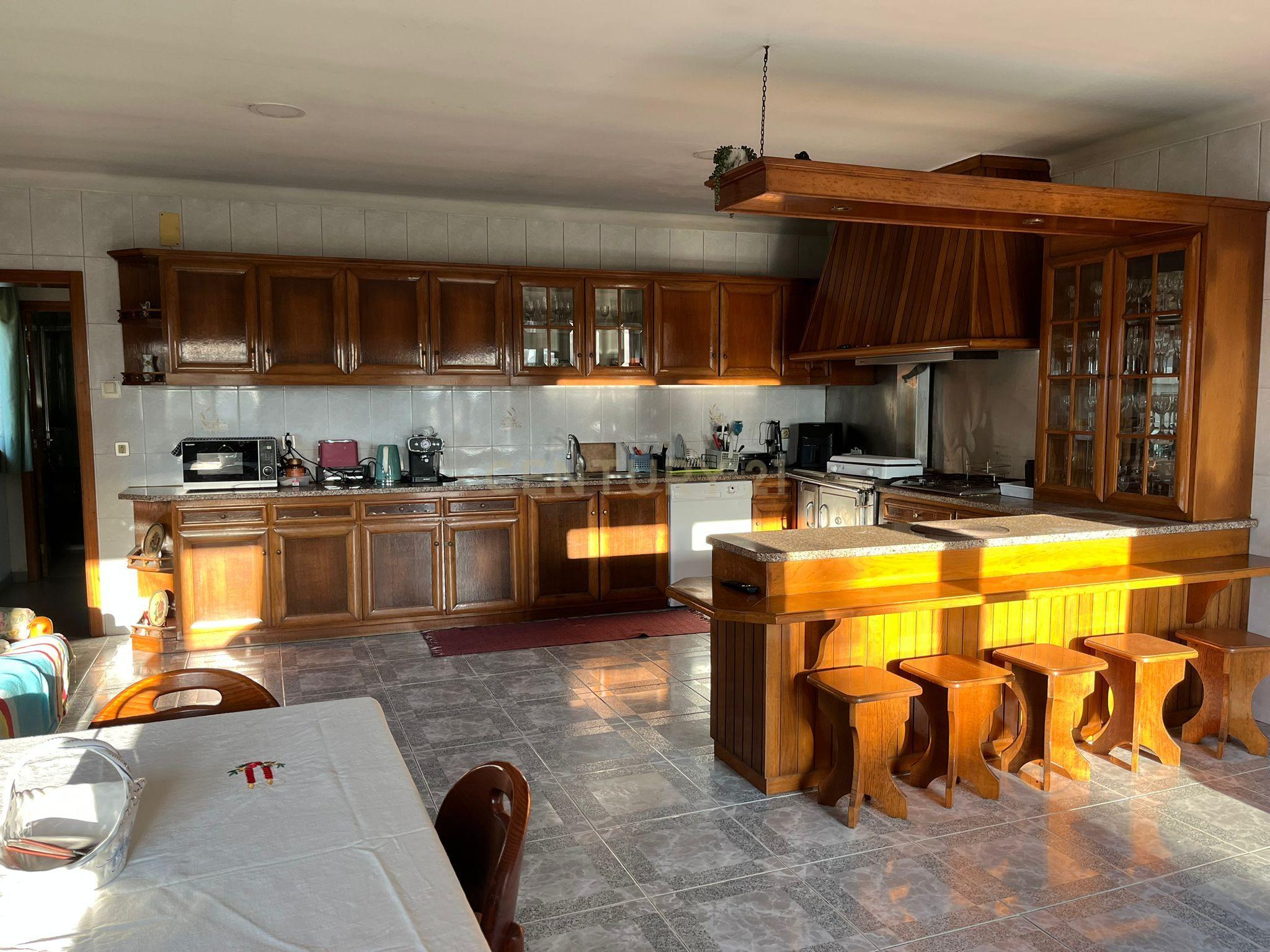 Moradia Térrea com Terreno de 7 343 em Gandra, Esposende - Image 34