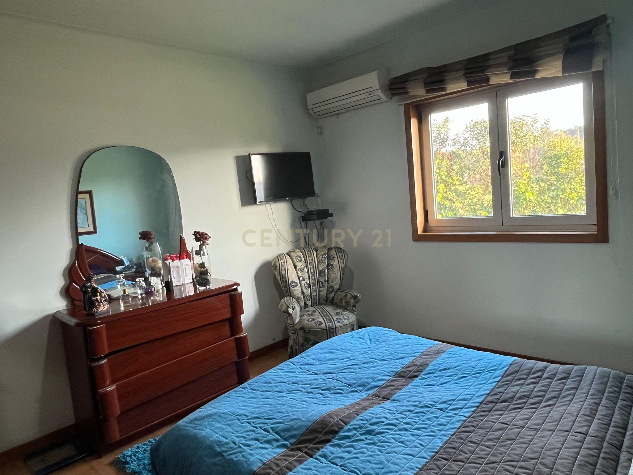 Moradia Térrea com Terreno de 7 343 em Gandra, Esposende - Image 28