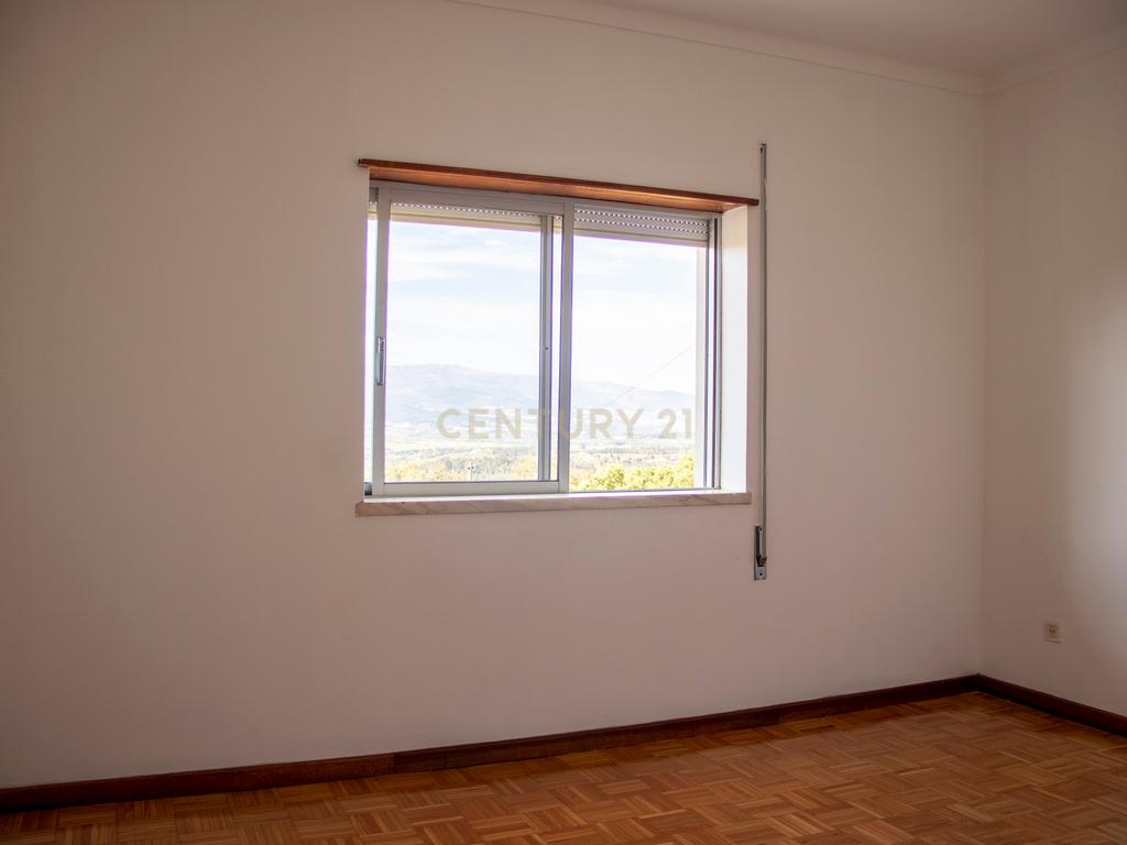 Moradia em Aldeia Nova do Cabo, Fundão - Image 11
