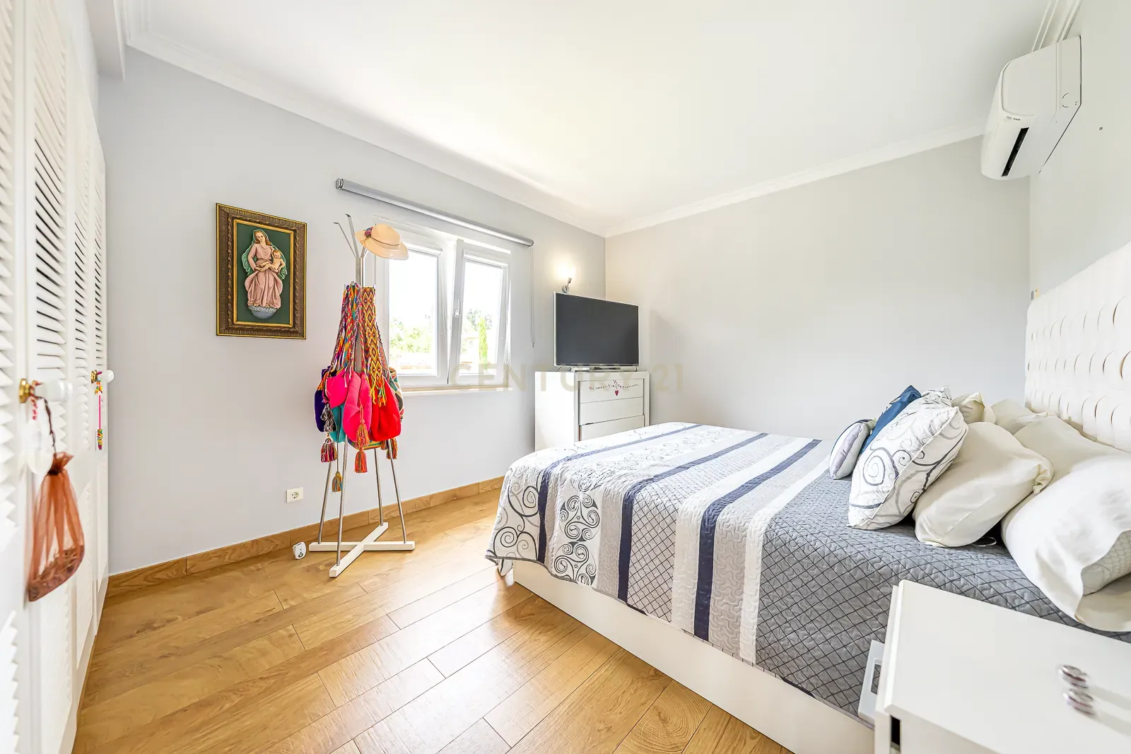 Moradia de luxo isolada com 600m2 | Quinta da Beloura - Image 18