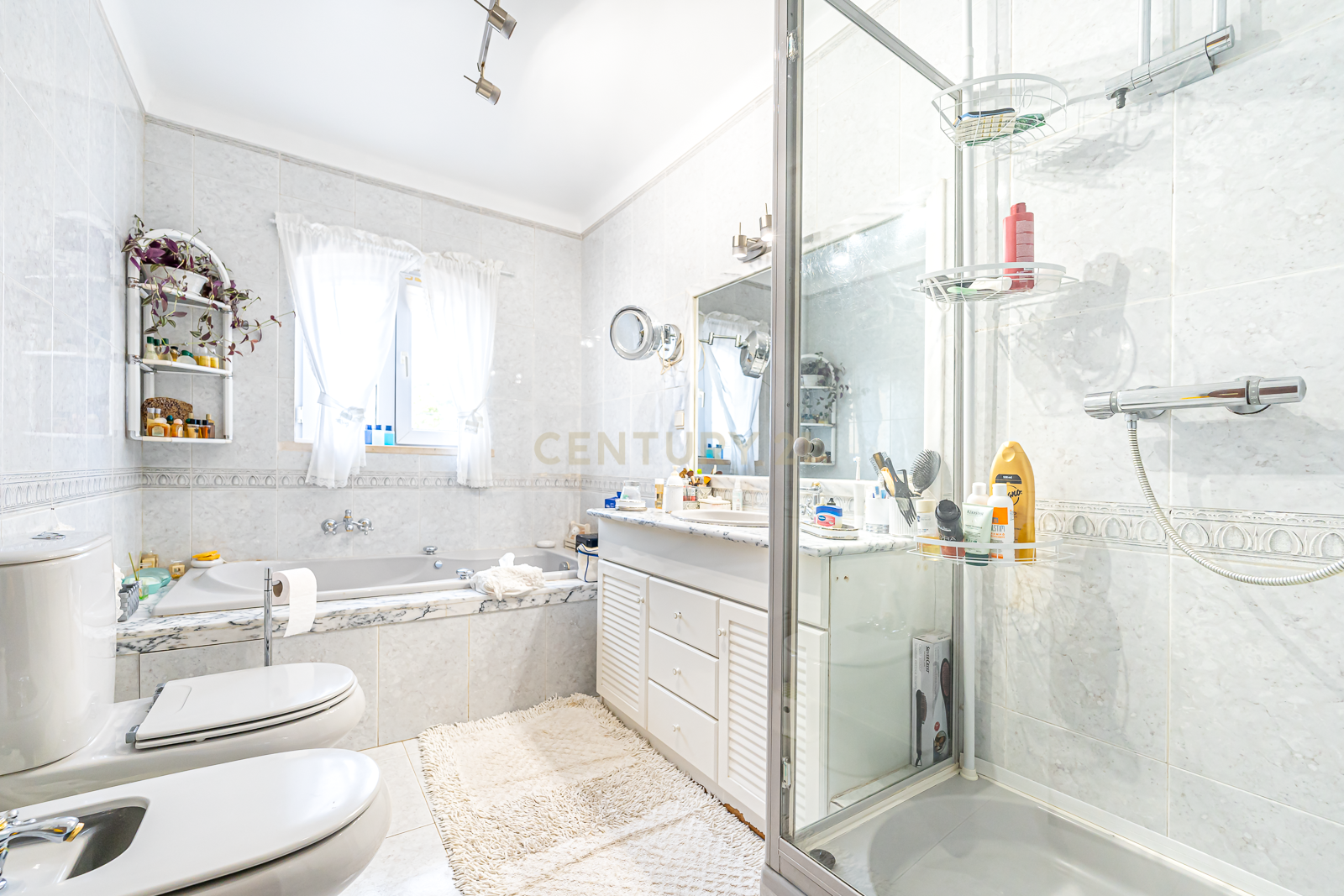 Moradia Isolada T6 + 2 com Piscina e garagem | Centro de Birre - Image 15