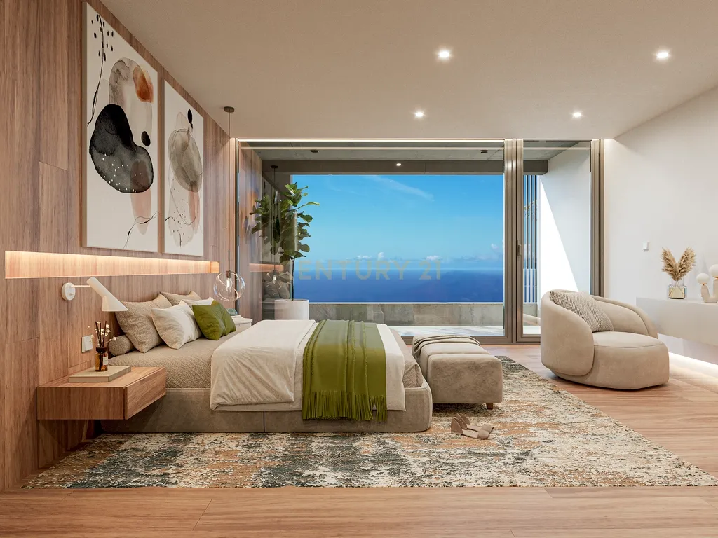 Espaçosa Moradia de luxo com três Suites e Piscina, na Calheta (Madeira) - Image 4