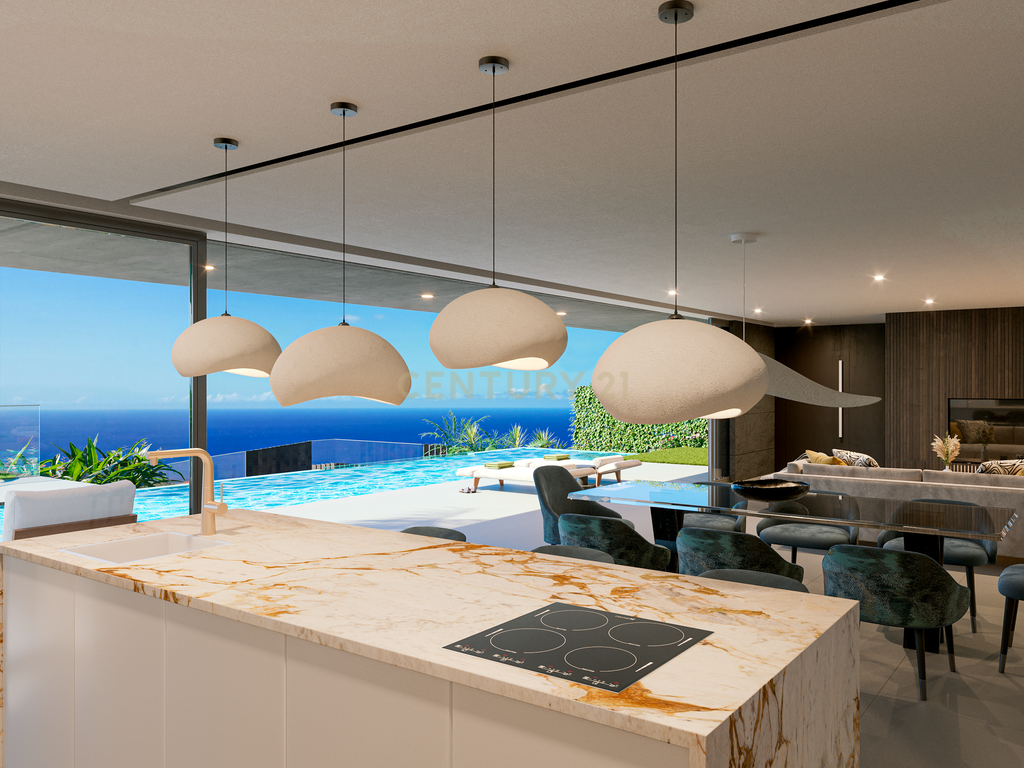 Espaçosa Moradia de luxo com três Suites e Piscina, na Calheta (Madeira) - Image 2