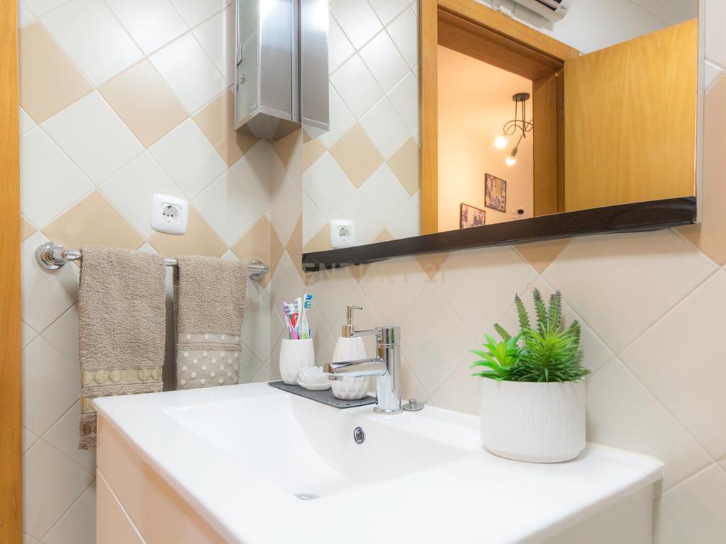 🏡 Moradia T3 com Rooftop Vista Mar, Paineis Fotovoltaico e zona exterior – Viva com Conforto e Sustentabilidade em zona tranquila a pouco minutos do Mar da Ericeira - Image 20