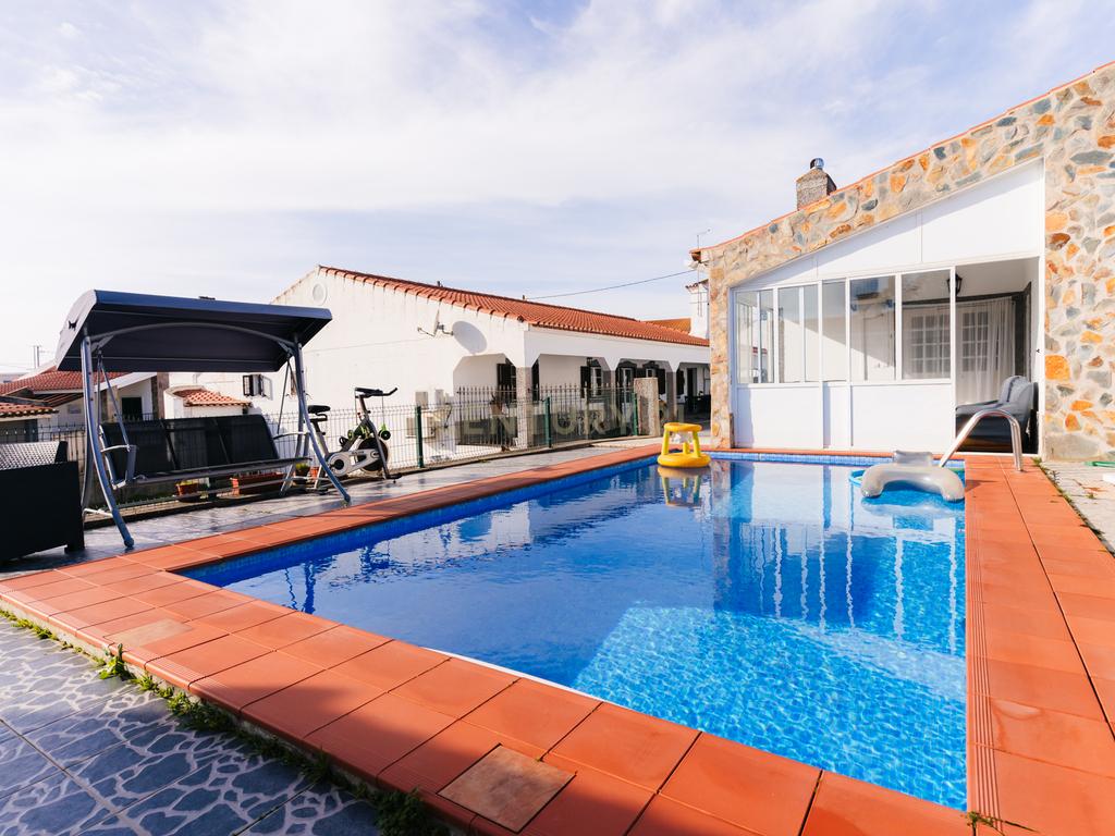 Moradia isolada a 10 minutos de Estremoz- T4, áreas generosas Ar condicionado Piscina, garagem, terreno com 5233m2 - Image 29