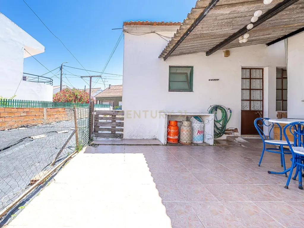 Moradia Bi Familiar T2+2 em Grândola - Image 28