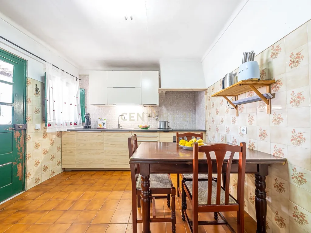 Moradia Bi Familiar T2+2 em Grândola - Image 12