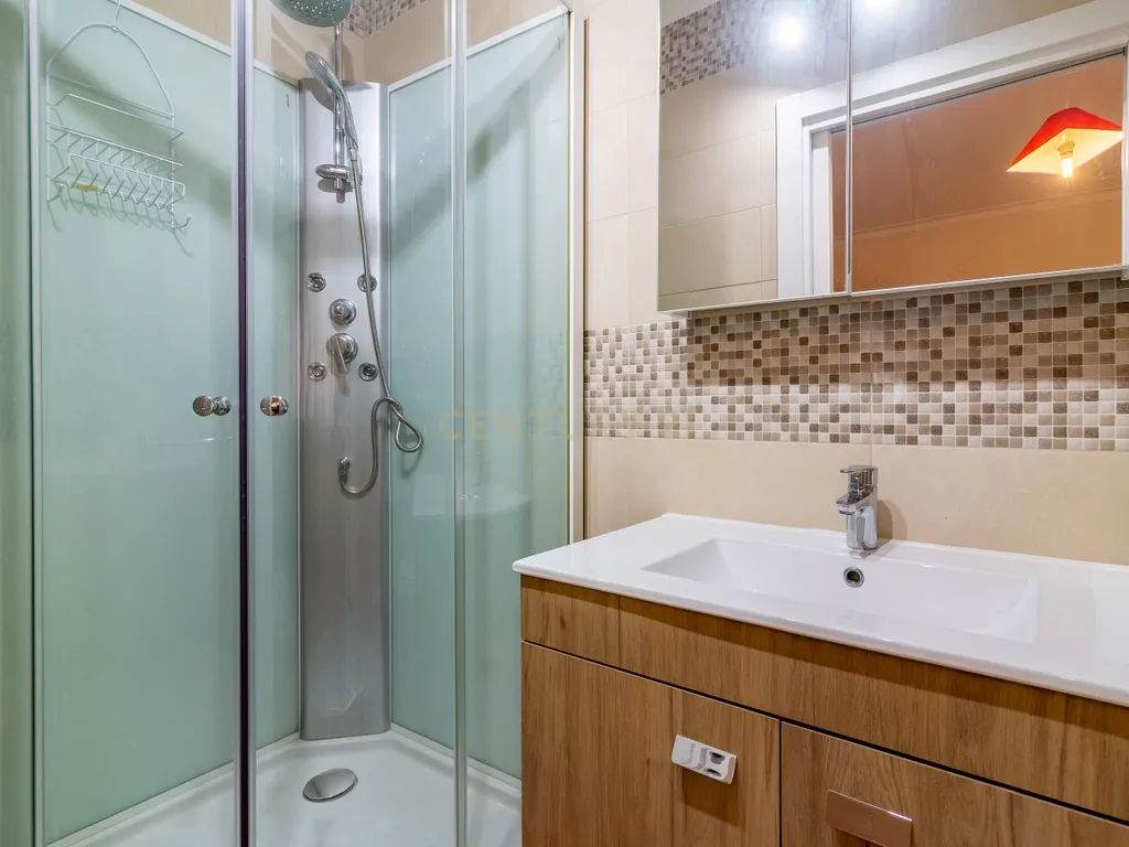 Moradia térrea isolada com piscina - Image 30