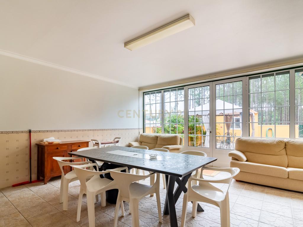 Moradia térrea isolada com piscina - Image 42