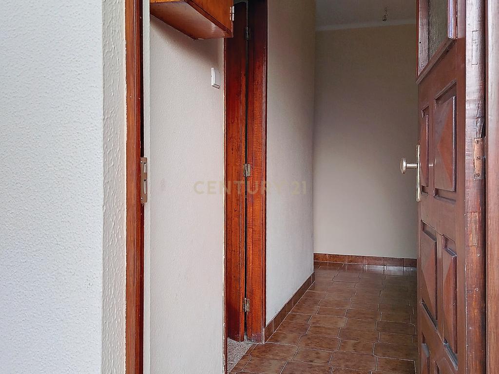 Moradia com 5 quartos em Santa Marta de Portuzelo com Amplo Espaço e Potencial - Image 16