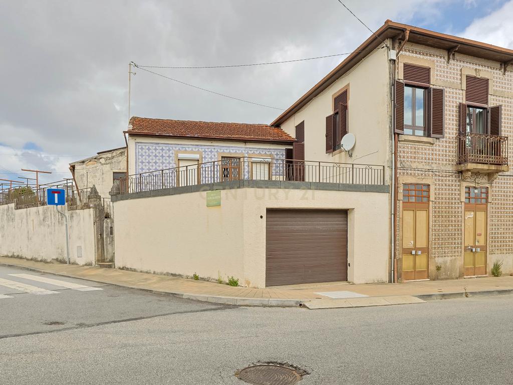 Moradia T3 para venda em Campanhã, Porto - Image 1