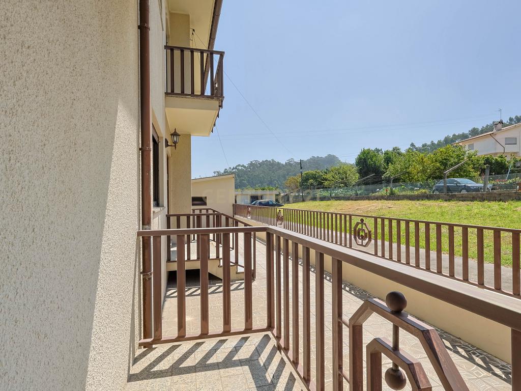 Moradia T4 em Fornelo Vairão - Vila do Conde - Image 25