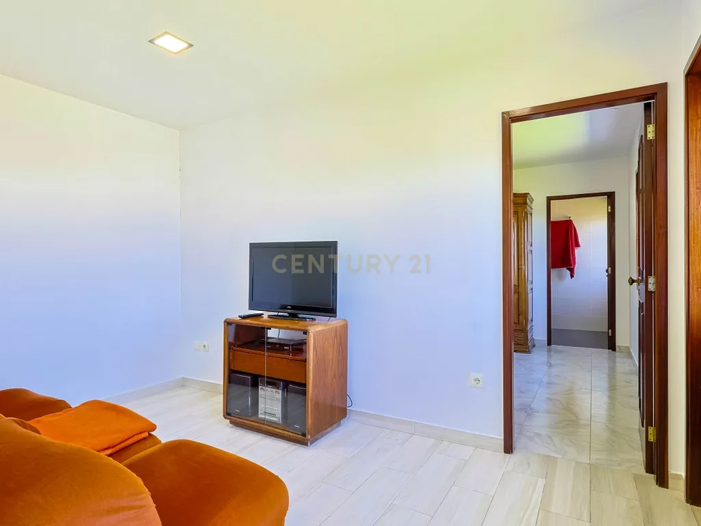 Moradia T4 em Fornelo Vairão - Vila do Conde - Image 47