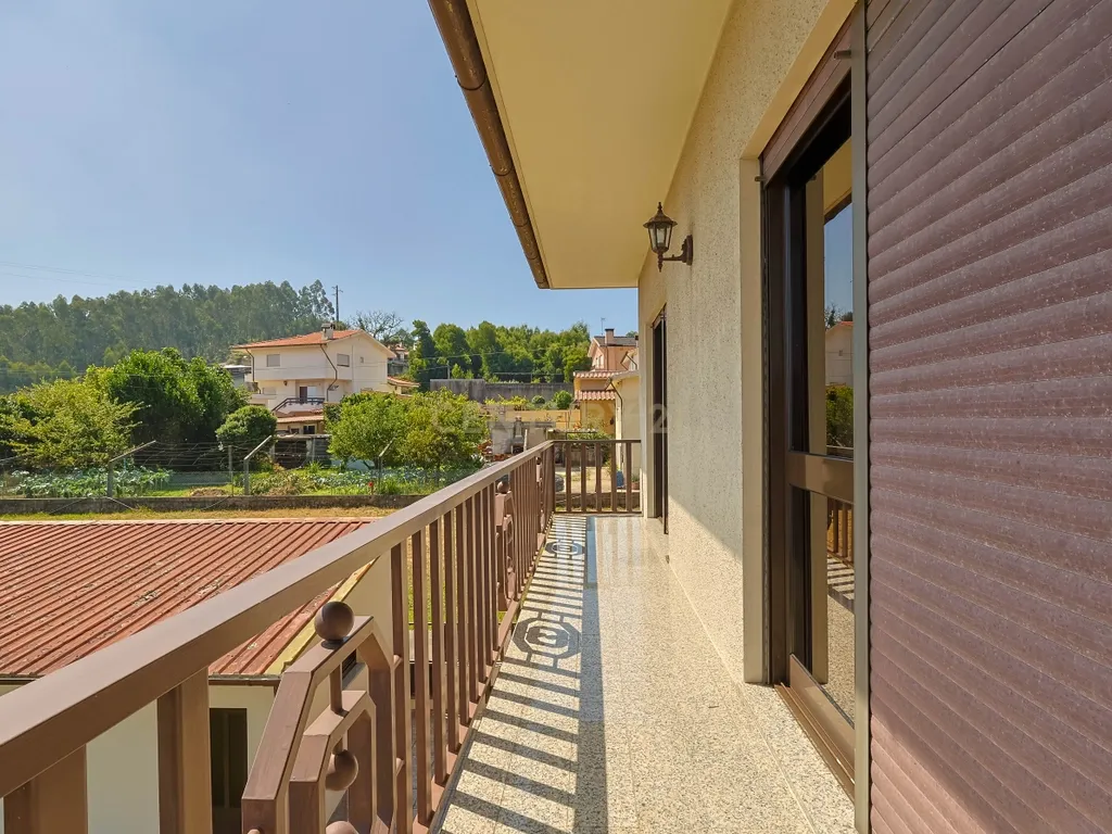 Moradia T4 em Fornelo Vairão - Vila do Conde - Image 2