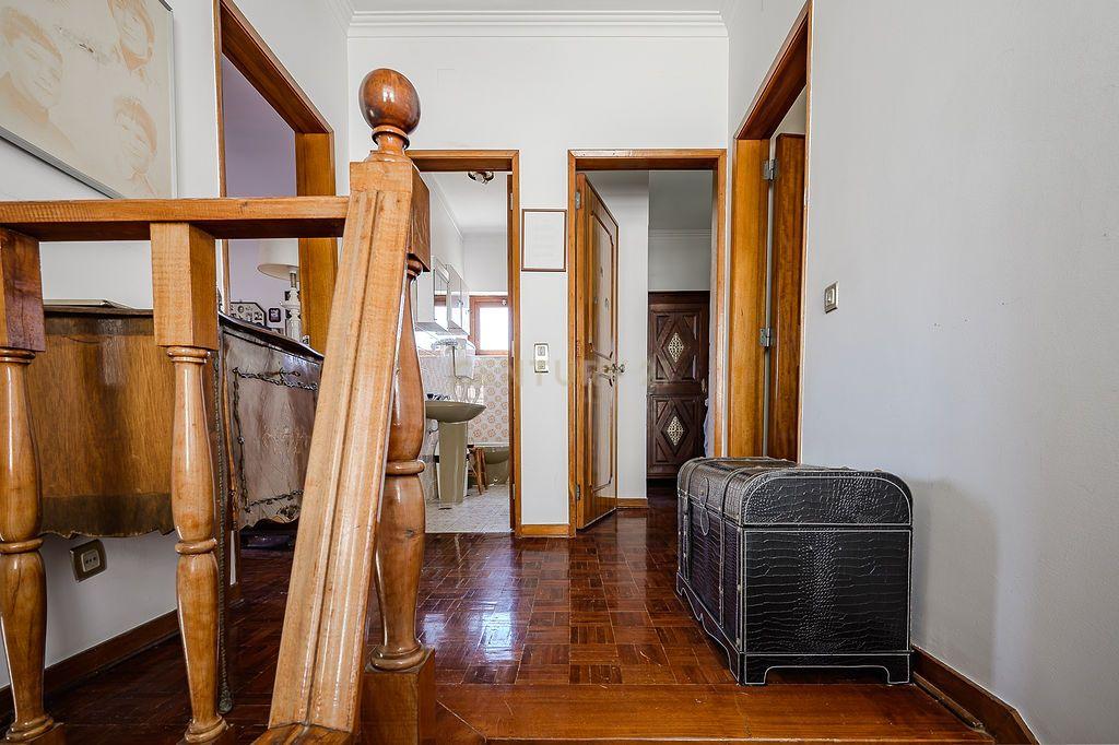 Moradia para Remodelar em São Pedro do Estoril - Image 26