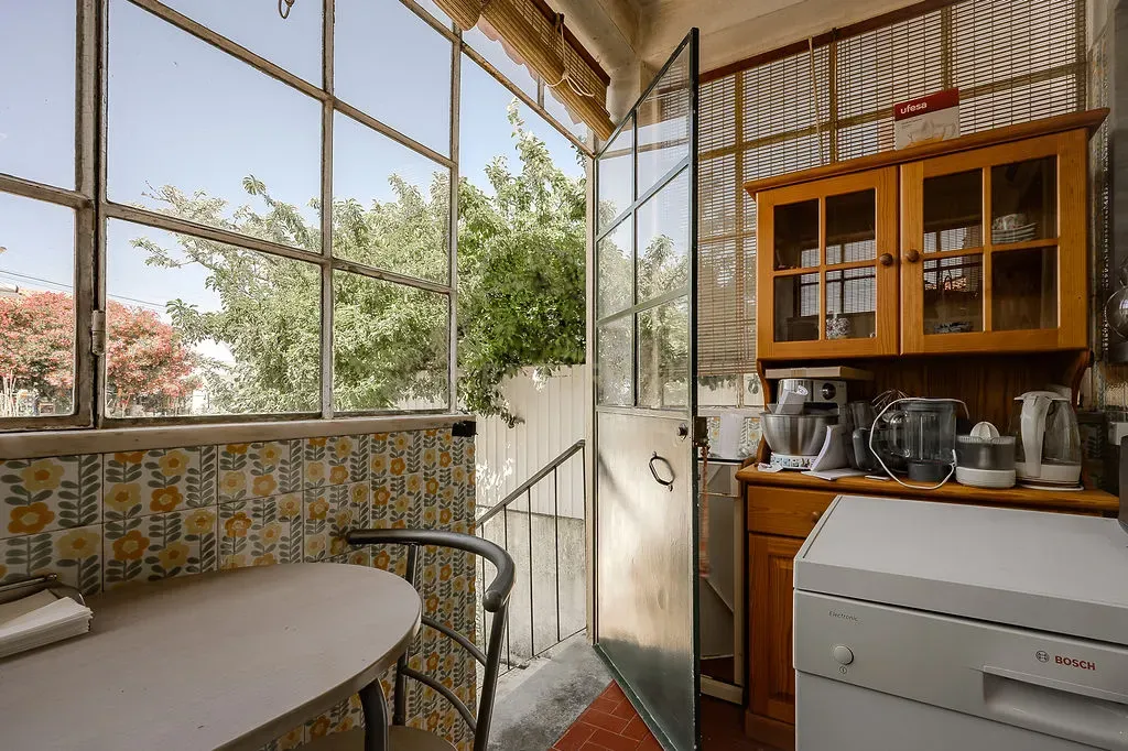 Moradia para Remodelar em São Pedro do Estoril - Image 25