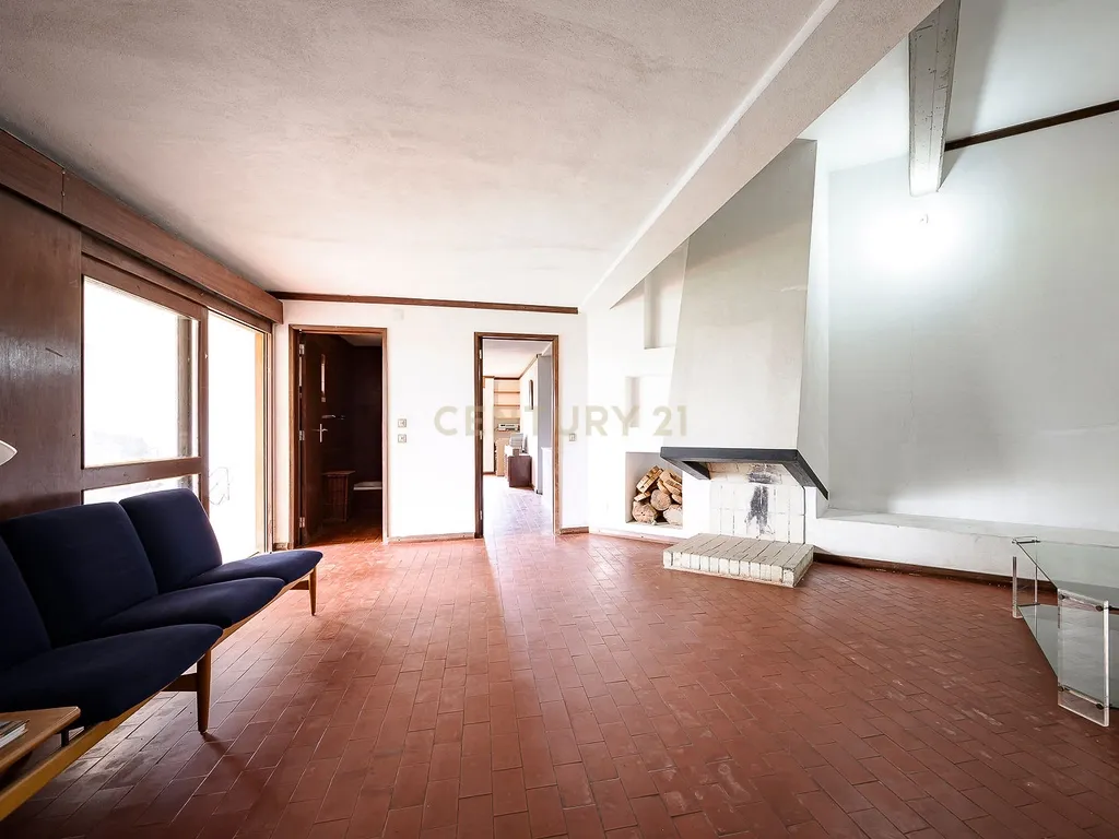 Moradia Contemporânea dos Anos 70 em Brancanes, Setúbal - Image 23