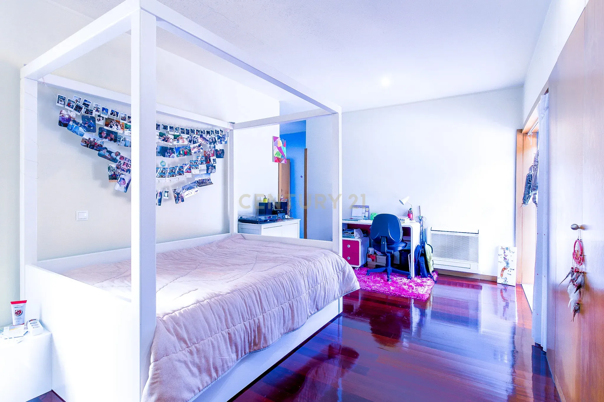 Moradia Isolada T4, com 3 Suites - EXCLUSIVO - sita no Castelo da Maia - Image 13