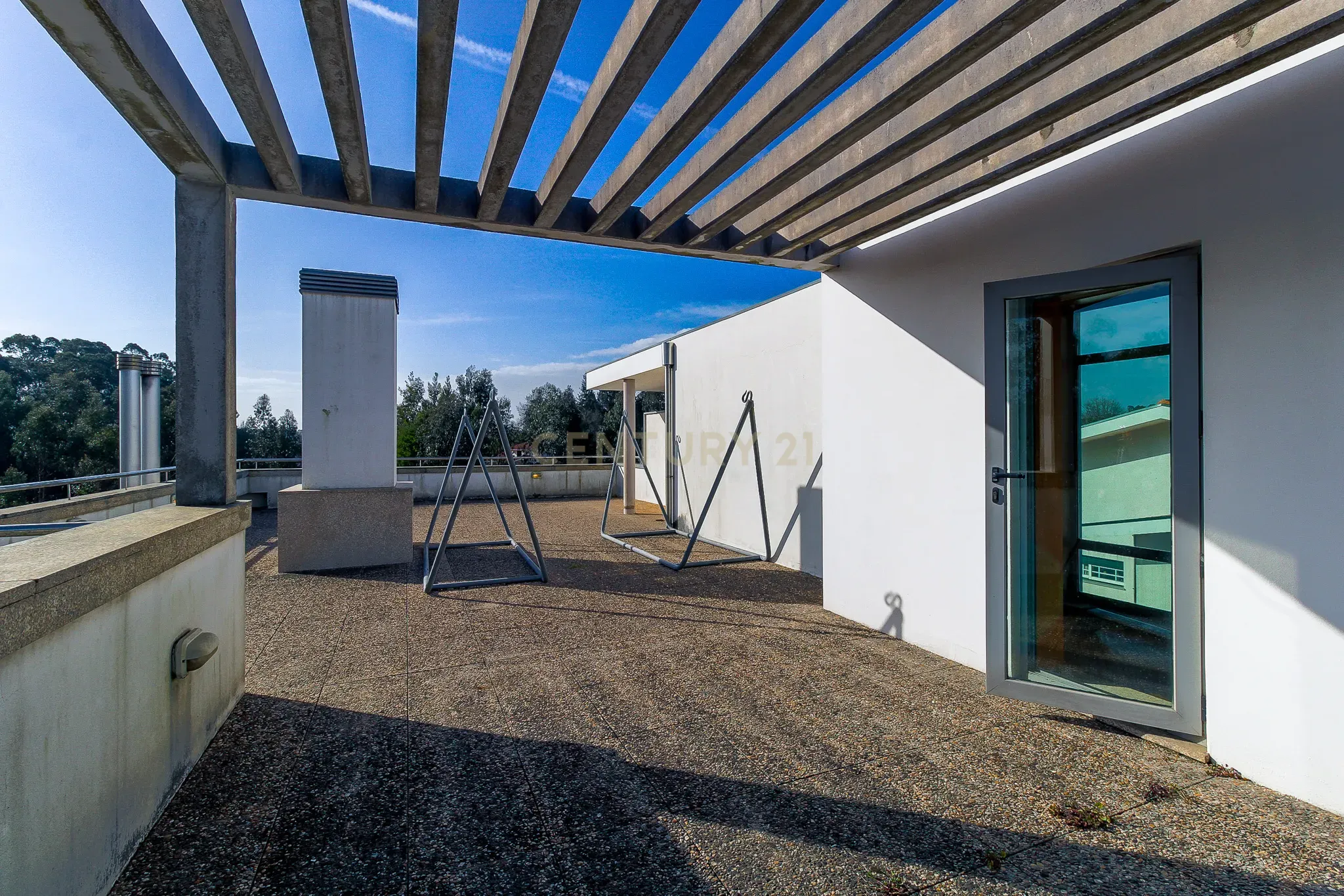 Moradia Isolada T4, com 3 Suites - EXCLUSIVO - sita no Castelo da Maia - Image 25