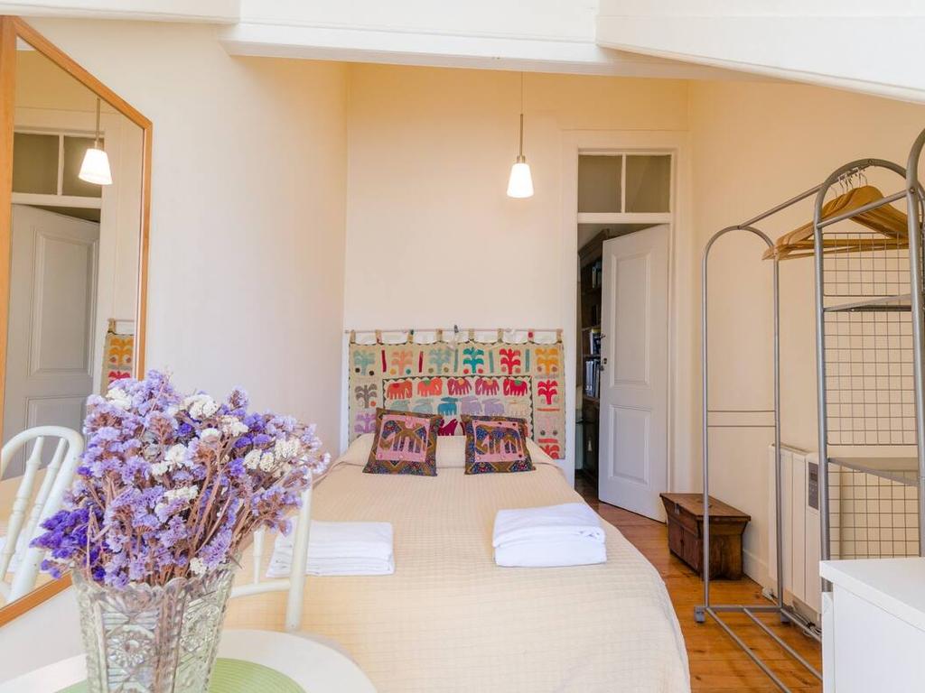 Apartamento T2 à venda na Rua da Mouraria - Image 15