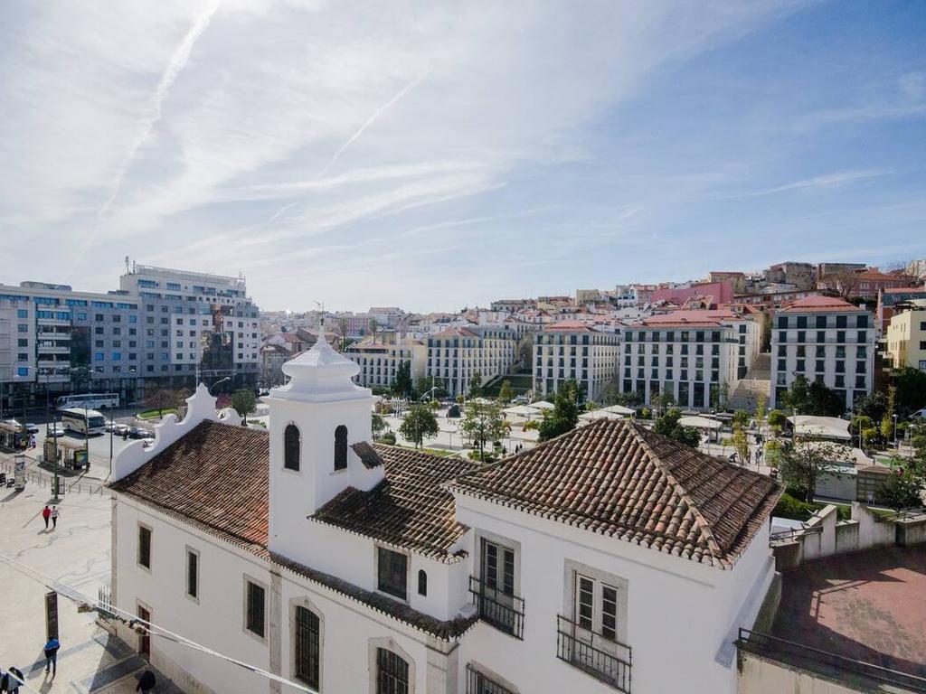 Apartamento T2 à venda na Rua da Mouraria - Image 29