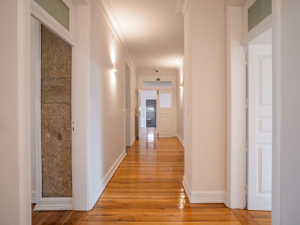 Casa Senhorial com 975 m2 em Amares, Braga - Image 29