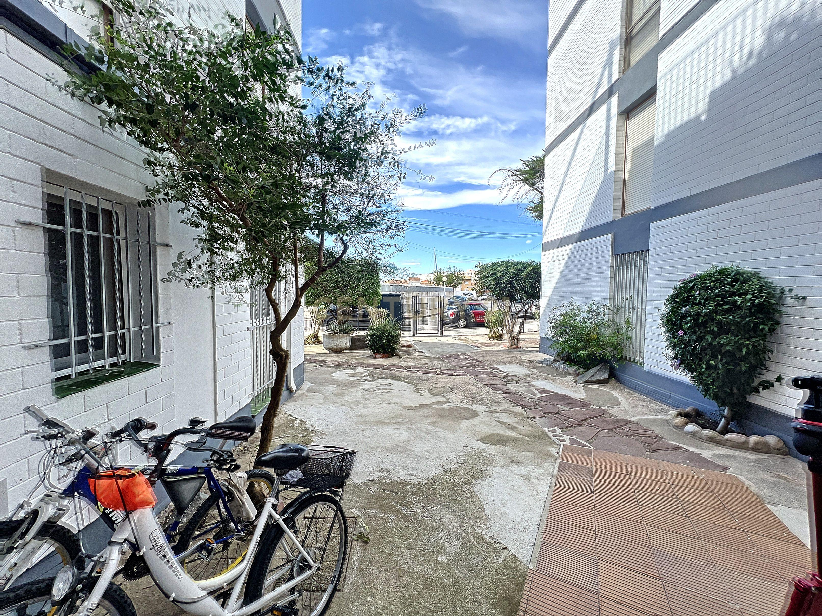 undefined - Image 3