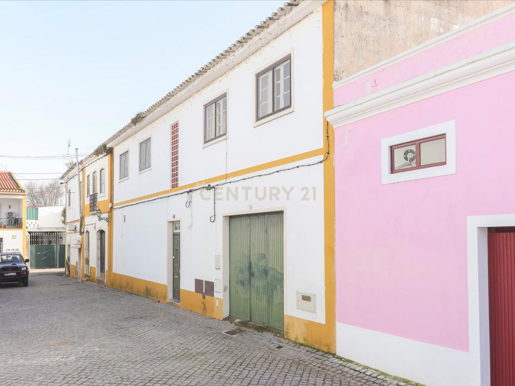Prédio Misto - Chamusca - Image 23