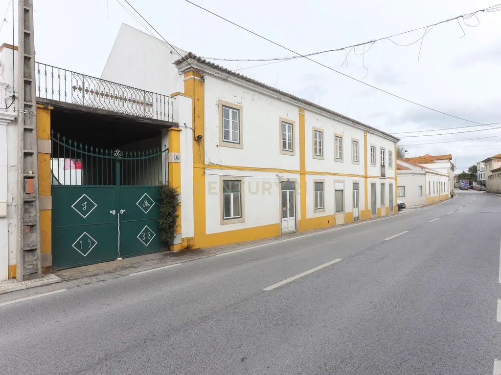 Prédio Misto - Chamusca - Image 27