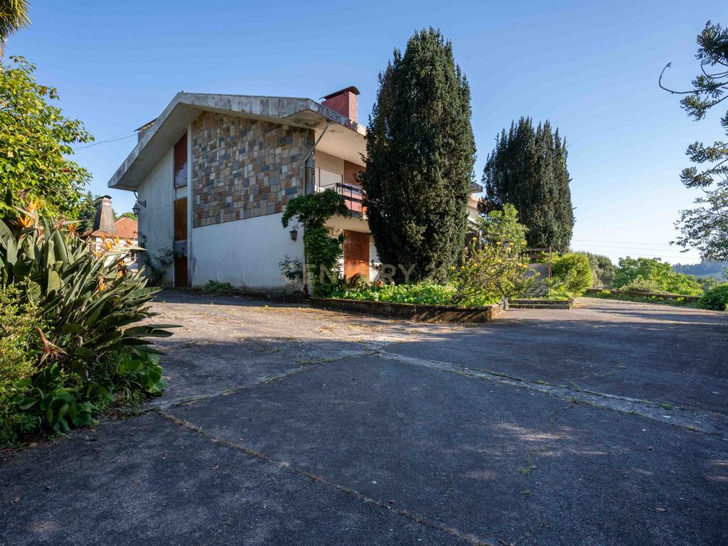 Quinta Villa Progresso - T6+1 em Cucujães - Image 7