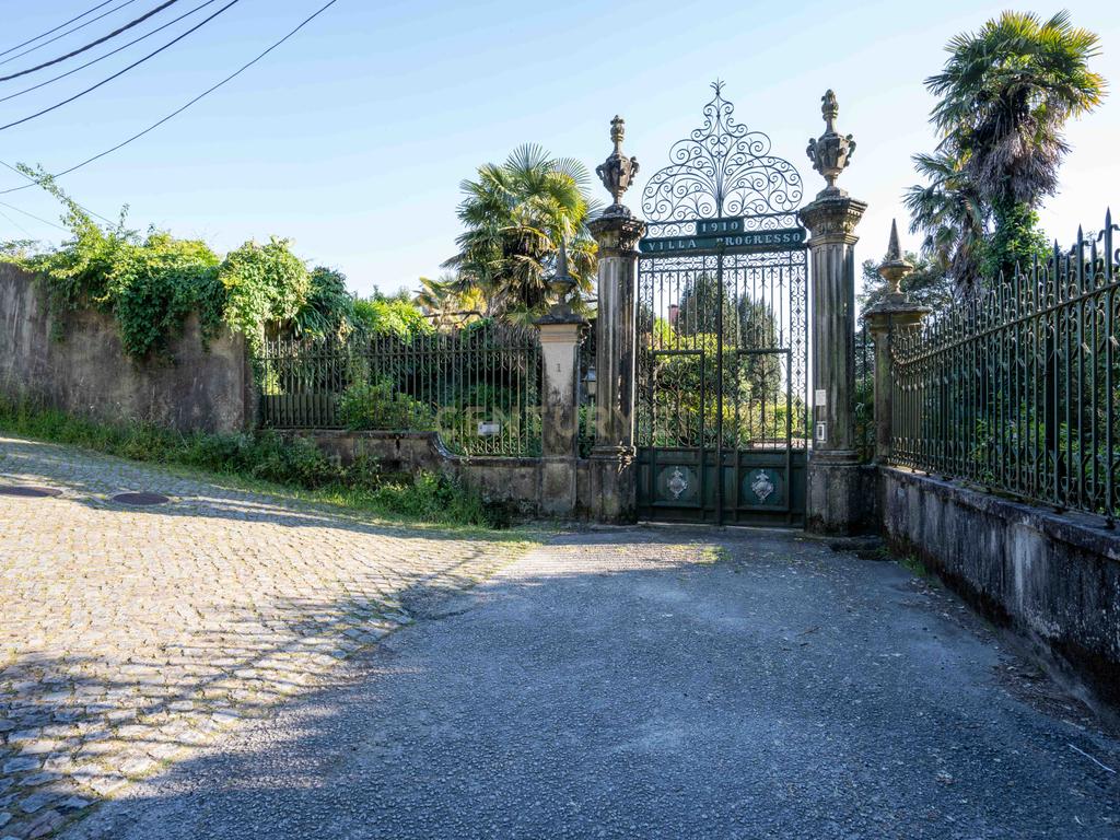 Quinta Villa Progresso - T6+1 em Cucujães - Image 1