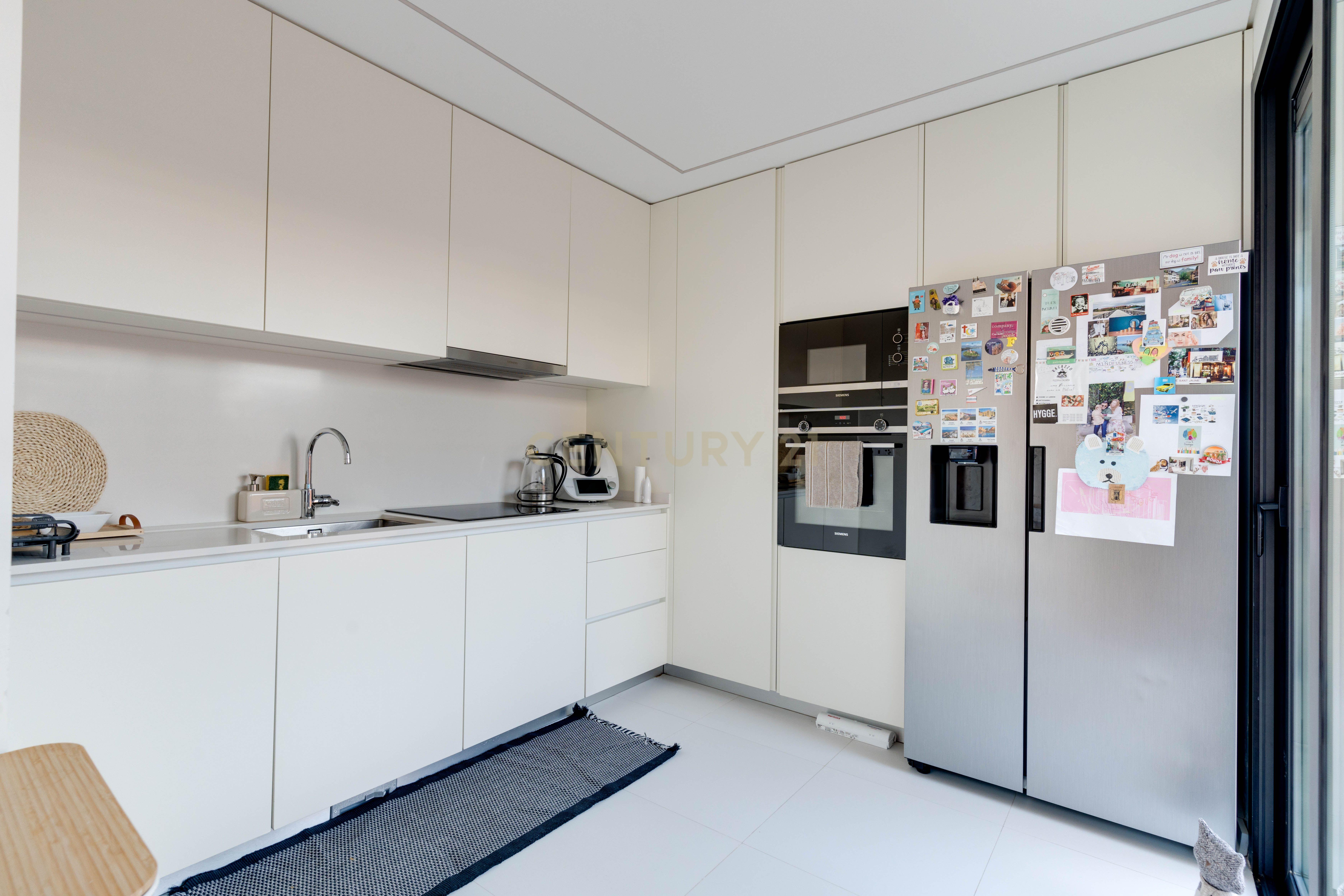 Apartamento T3 Duplex Exclusivo em Espinho – Modernidade e Conforto à Beira-Mar - Image 6
