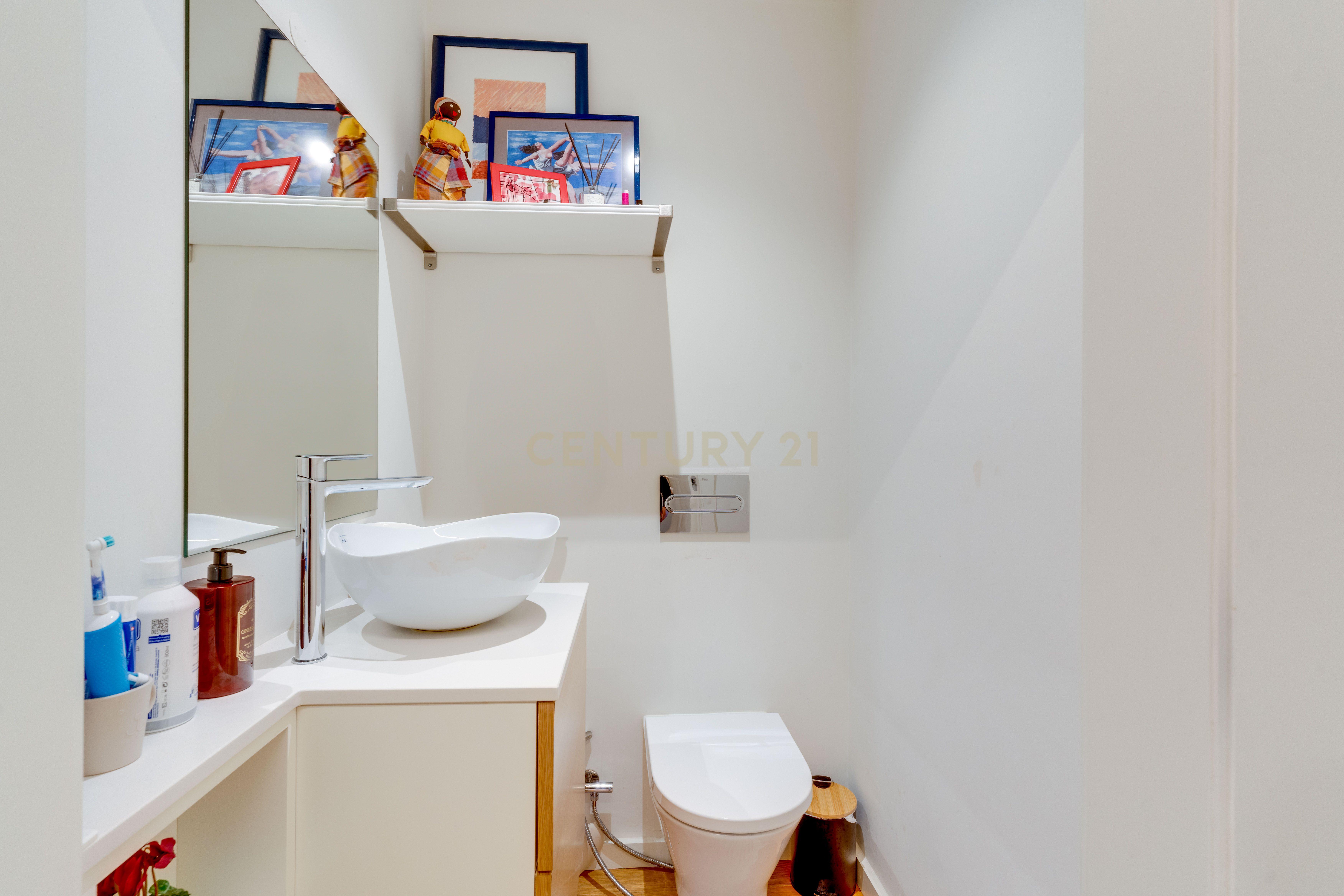 Apartamento T3 Duplex Exclusivo em Espinho – Modernidade e Conforto à Beira-Mar - Image 21