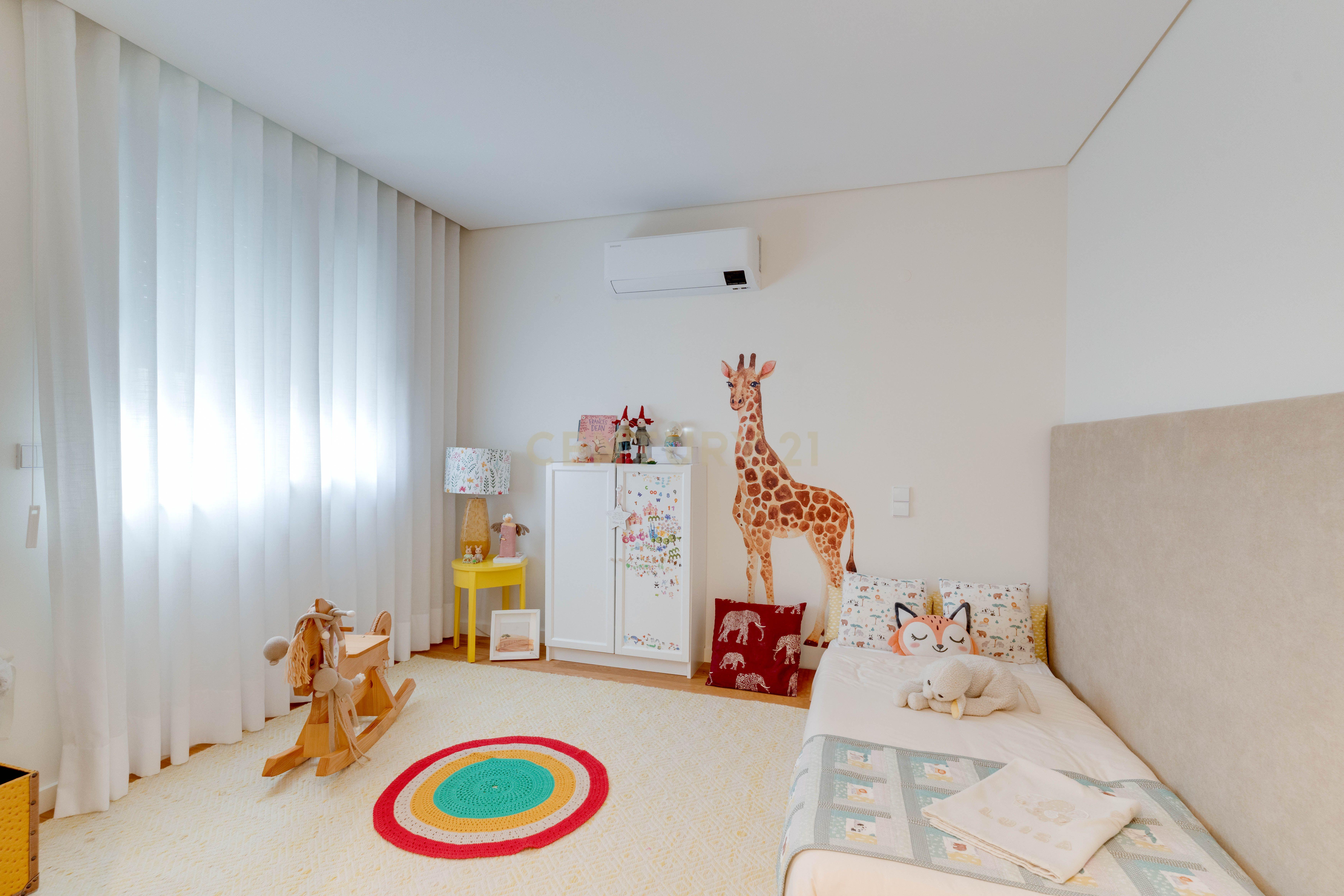Apartamento T3 Duplex Exclusivo em Espinho – Modernidade e Conforto à Beira-Mar - Image 13