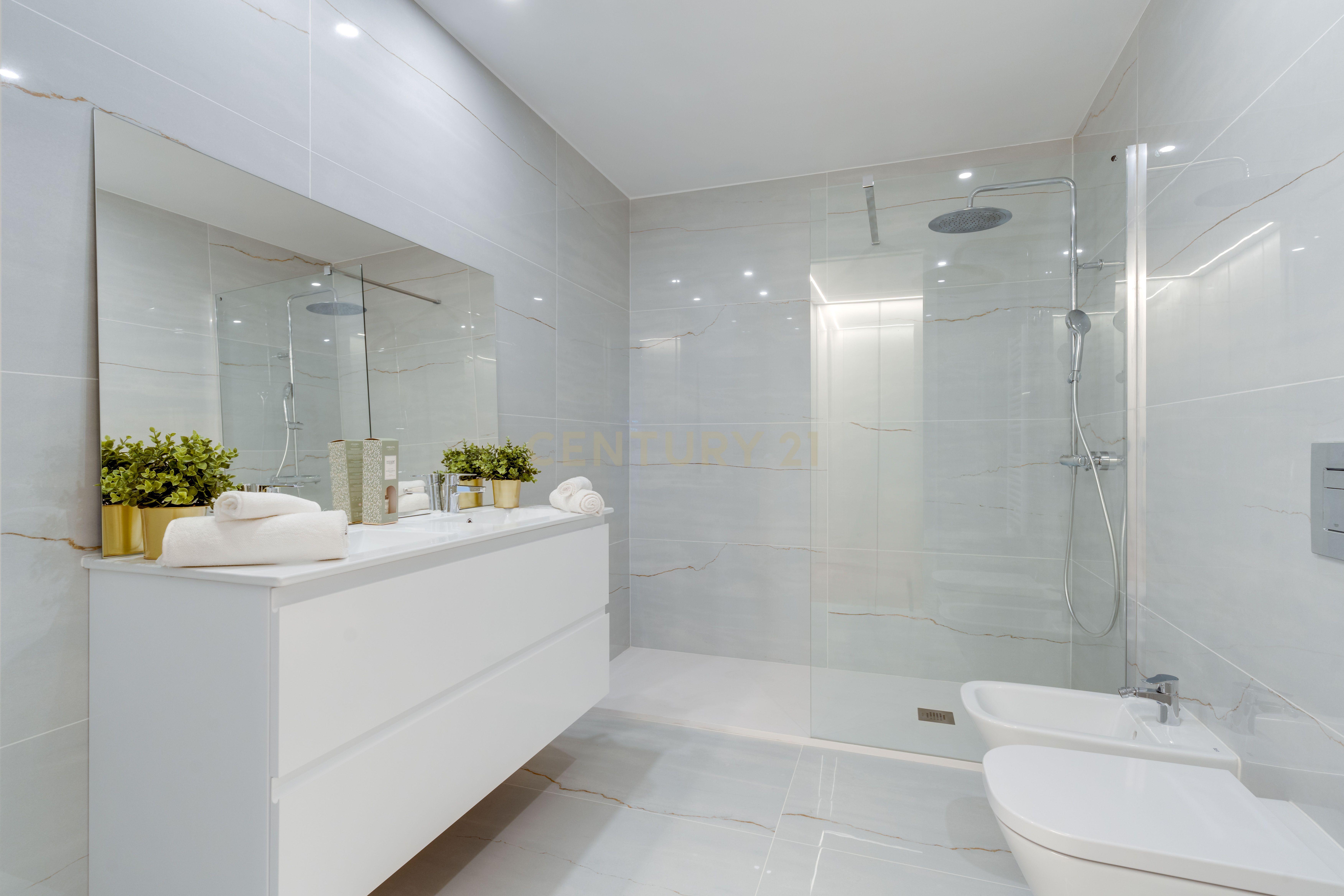 Apartamento T3 de 163mt - Centro de Espinho por 1500€/mês - Image 7