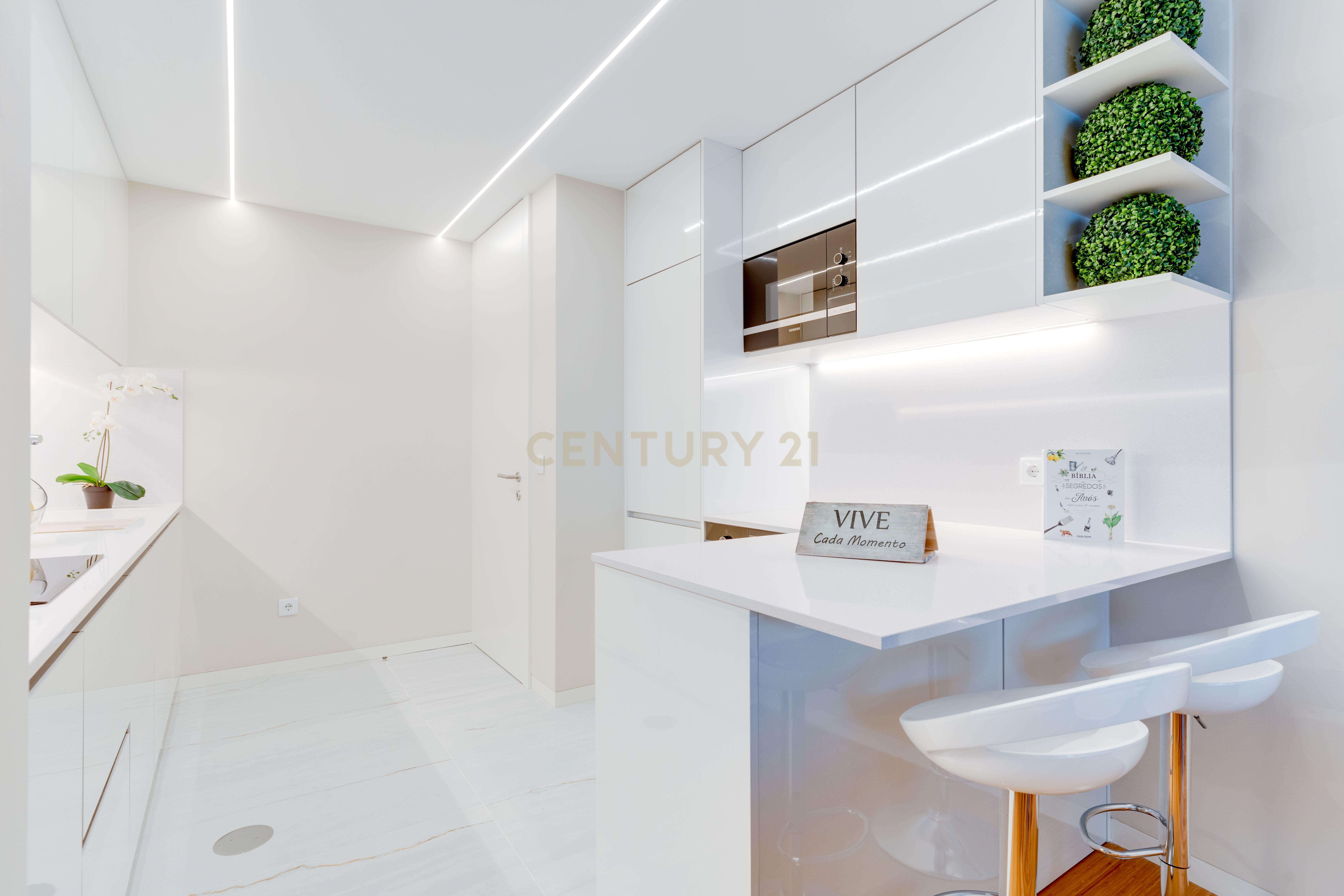 Apartamento T3 de 163mt - Centro de Espinho por 1500€/mês - Image 3
